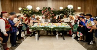 Dünyanın Kahve Kültürünü Yansıtan Antika Fincanlara Yoğun İlgi