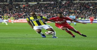 Spor Toto Süper Lig: Dg Sivasspor: 0 - Fenerbahçe: 0 (İlk Yarı)