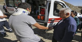 Başkan Yıldırım, Makam Aracını Durdurarak Yaralıların Durumunu Sordu