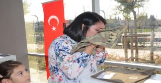 Şehit Annesi Oğlunun Kıyafetlerini Görünce Gözyaşlarına Boğuldu