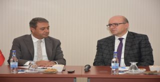 Vali Şıldak, Maküde