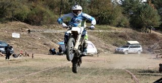 Motokros Yarışları İlginç Ödülleriyle Ön Plana Çıktı