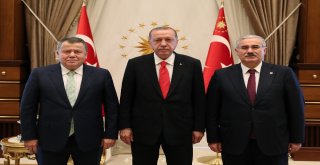 Cumhurbaşkanı Recep Tayyip Erdoğan, Tebrikleri Kabule Devam Ediyor