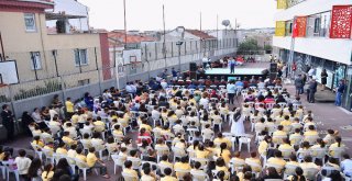 Beyoğlunda Yeni Eğitim Yılı Coşkuyla Başladı