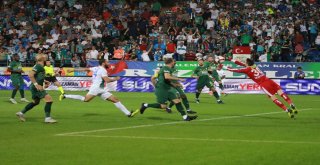 Spor Toto Süper Lig: Çaykur Rizespor: 0 - Bursaspor: 1 (İlk Yarı)