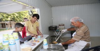 Çorba İkramı Vatandaşı Memnun Ediyor