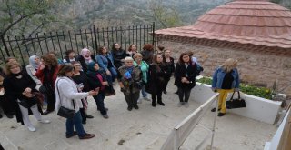 81 İlden Gelen Kadın Muhtarlar Bilecikte Buluştu