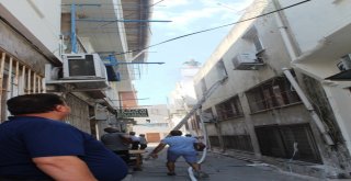Ayvalıkta Korkutan Yangın