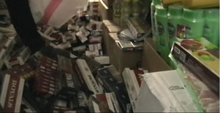 Duvarın İçindeki Bölümden 30 Bin Paket Kaçak Sigara Çıktı