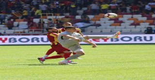 Spor Toto Süper Lig: Evkur Yeni Malatyaspor: 0 - Çaykur Rizespor: 0 (Maç Devam Ediyor)