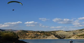 Terörden Temizlenen Tuncelide Yamaç Paraşütü Heyecanı