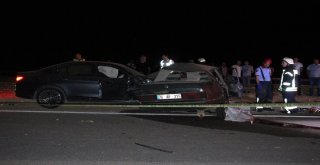 Karamanda Otomobiller Çarpıştı: 2 Ölü, 4 Yaralı