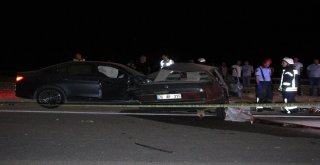 Karamanda Otomobiller Çarpıştı: 2 Ölü, 4 Yaralı
