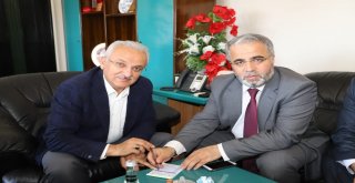 Diyanet İşleri Başkan Yardımcısı İşliyenden Başkan Başsoya Ziyaret
