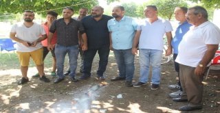 Adanalılar İphonu Boykot Etti, Dolar Yaktı