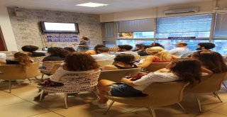 Dünya Kültürleri İzmitte Tanıtılmaya Devam Ediyor
