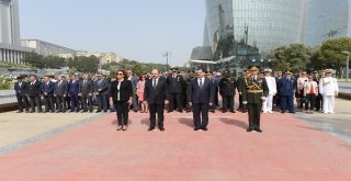 30 Ağustos Zafer Bayramı 96. Yılında Azerbaycanda Kutlandı