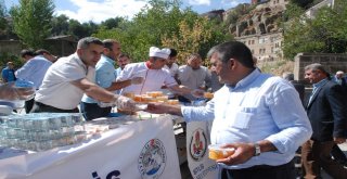 235 Yıllık Tarihi Alemdar Camii İbadete Açıldı