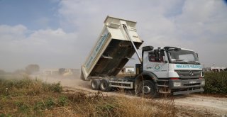 Haliliyede Kırsal Mahallelerde Yol Çalışmaları Sürüyor