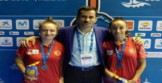 Badminton Milli Takımından 4 Madalya