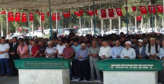 Mersindeki Aile Faciasının Kurbanları Toprağa Verildi