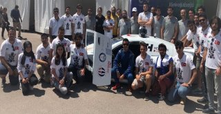 Gaünün Otomobiline Ödül