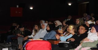 Küçükçekmecede Bağımlılıklara Karşı Farkındalık Semineri