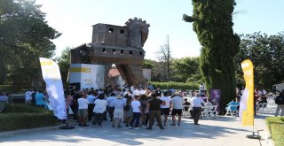 1. Troya Dünya Görme Engelliler Homeros Okumaları Başladı