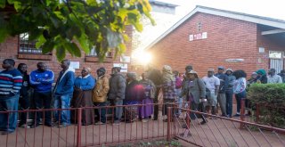 Zimbabve Mugabesiz İlk Kez Seçime Gidiyor