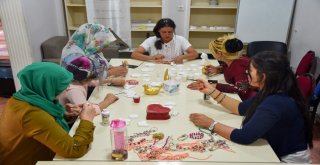 Kadınların Yaz Kurslarına Yoğun İlgisi