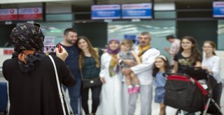 Ankaradan İlk Hac Kafilesi Dualarla Uğurlandı