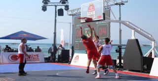 Celal Bayar Üniversitesi 3X3 Dünya Finalinde Türkiyeyi Temsil Edecek