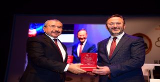 Türk Halk Müziği Ve Folklorunun Üstadı Muzaffer Sarısözen Vefatının 55. Yılında Düzenlenen Sempozyumda Anıldı