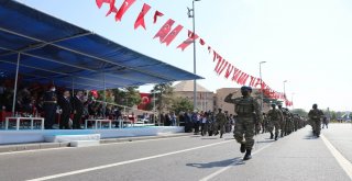 Kayseride ‘Zafer Bayramı Coşkusu