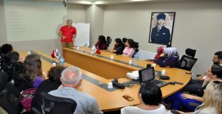 Avcılarlı Kadınlara Kaygı Bozukluğu Ve Baş Etme Yöntemleri Eğitimi