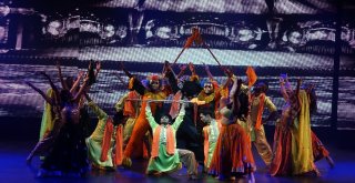 Bursa Festivalinde  Passage To Bollywood Rüzgarı