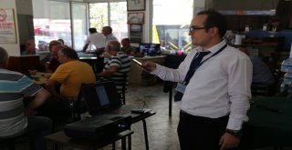 Büyükçekmece Belediyesi, Kıraathanelerde Akıllı Telefon Eğitimi Veriyor