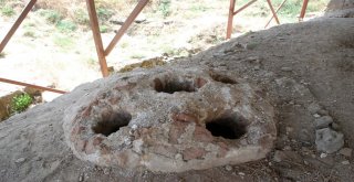 (Özel Haber) Bitlis Kalesinde Osmanlı Dönemine Ait Mezar Bulundu