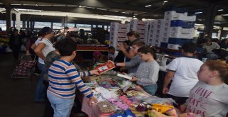 Çocuklardan Sokak Hayvanları İçin Destek