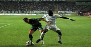 Spor Toto Süper Lig: Konyaspor: 1 - Bursaspor: 1 (İlk Yarı)