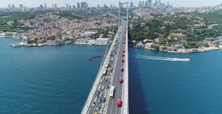 Trafiğe Kapatılan 15 Temmuz Şehitler Köprüsü Havadan Görüntülendi