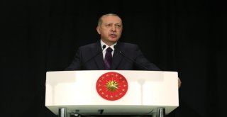 Cumhurbaşkanı Erdoğan: “Elinde Satırla Dolaşan Değil, Bilgisayarı İle Dolaşan Gençlik”