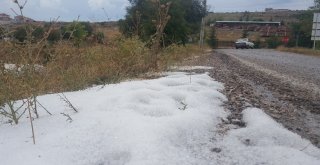 Demirci Dolu Yağışı Sonrası Beyaza Büründü