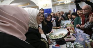 Emine Erdoğan: Çocuklar Ve Gençleri Dikkate Aldığımız Gibi Ak Saçlı İhtiyarlarımıza Da Hak Etiği Değeri Vermeliyiz