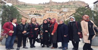 Türkiyedeki 7 Bölgenin Kadın Liderleri, Akdeniz Bölgesi Sorunlarını Ispartada Masa Yatıracak