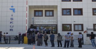 İş Kur Da İş Kuyruğu