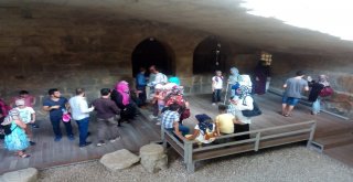 Görme Engelli Öğrenciler Tarihi Dokunarak Öğrendi