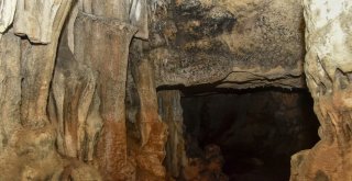 Efsaneleriyle Ünlü 40 Odalı Arılı Mağarası Turizme Açılmayı Bekliyor