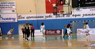 Kadınlar Basketbol Süper Ligi: Kırçiçeği Bodrum Basketbol: 58 - Beşiktaş: 102