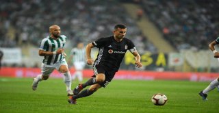 Spor Toto Süper Lig: Bursaspor: 0 - Beşiktaş: 0 (İlk Yarı)